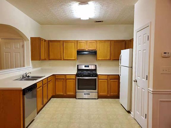 3rd image of 1534 Viero Dr
