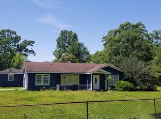 11 2nd St, Perkinston, MS 39573