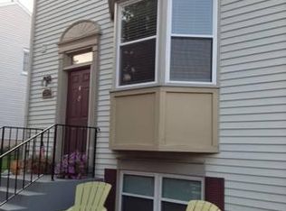 13620 Wildflower Ln, Clifton, VA 20124
