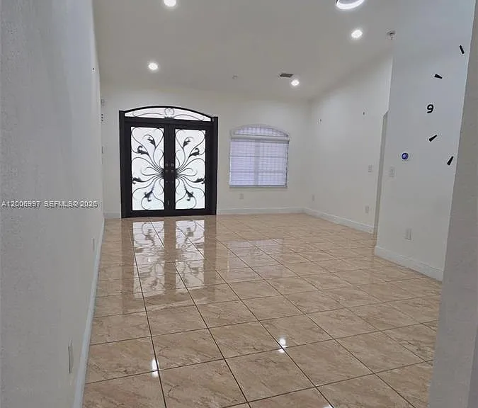 3140 SW 142nd Ave — Photo 4