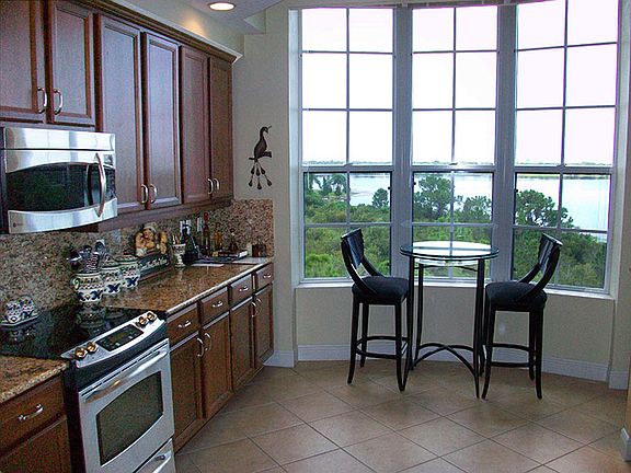 Kitchen and Breakfast Nook