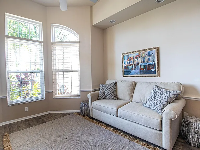 2803 SW 39th Ter — Photo 21