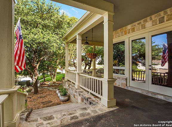 2nd image of 379 Hannah Ln