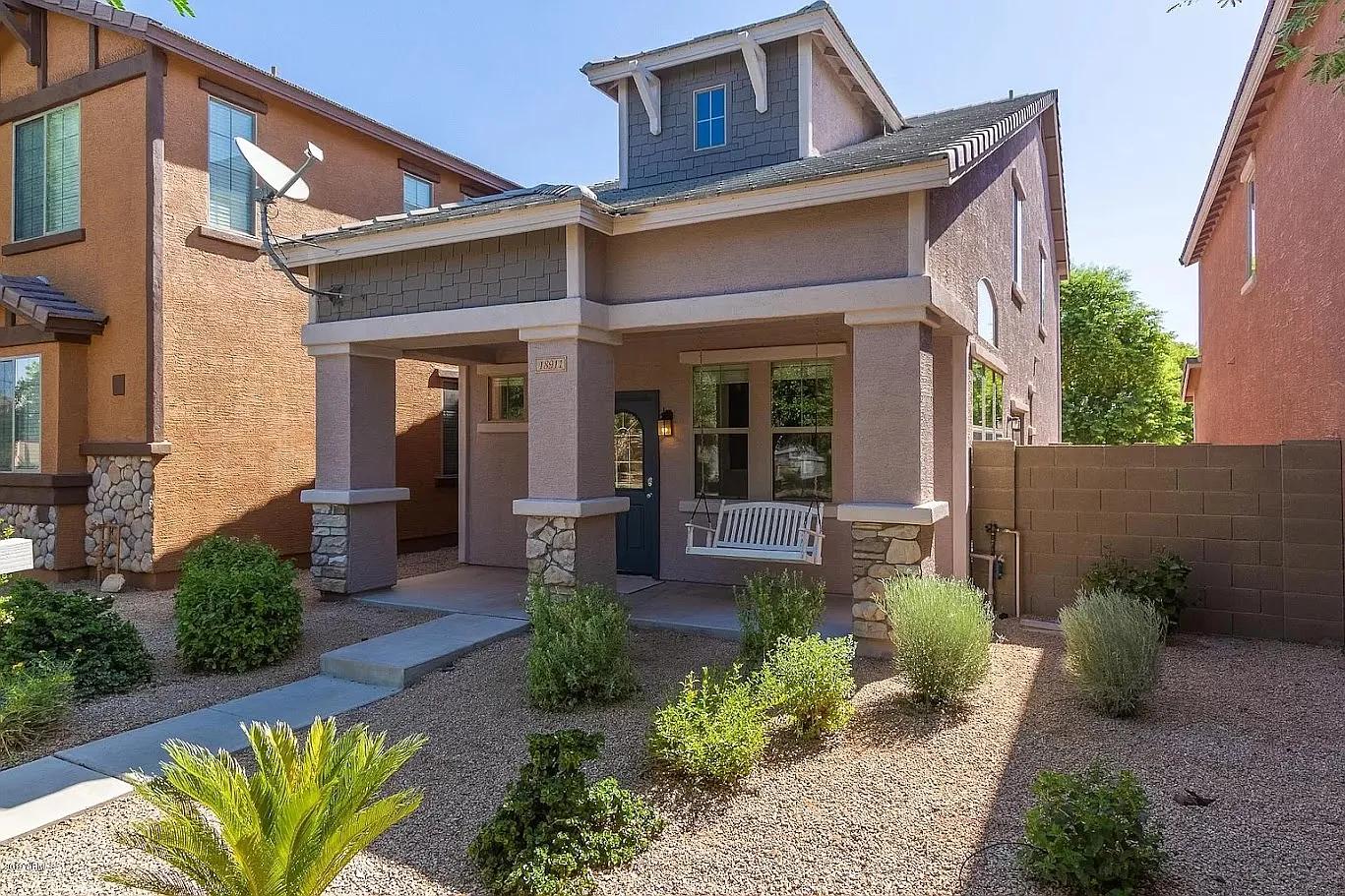 3 bed, 2.5 bath, 1276 sqft, $2,480 — Photo 1