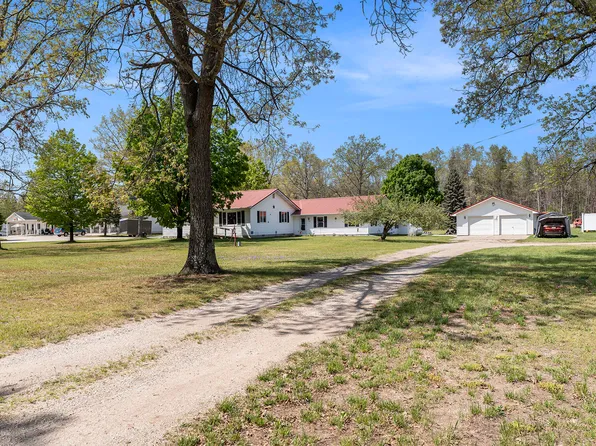 12170 Caberfae Hwy, Manistee, MI 49660