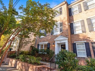 413 S Pitt St, Alexandria, VA 22314