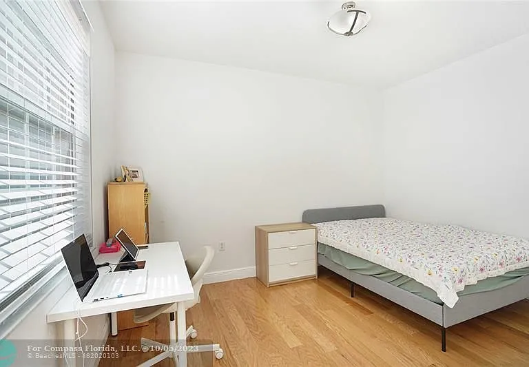 14720 SW 11th St — Photo 53