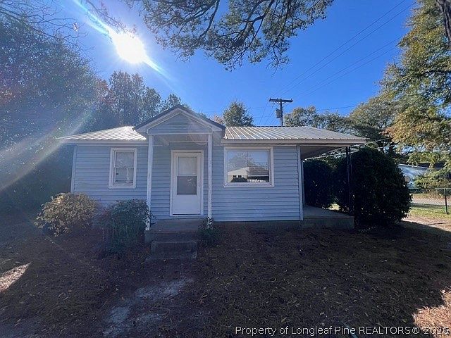 1st image of 4252 Deadwyler Dr