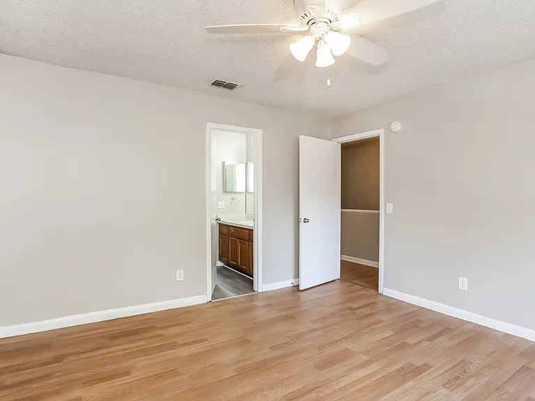 7656 Arble Dr — Photo 14