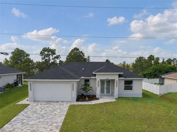 3007 32nd ST W, LEHIGH ACRES, FL 33971