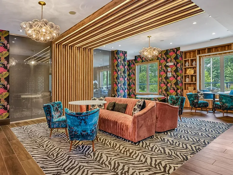 Halstead Parsippany — Photo 32