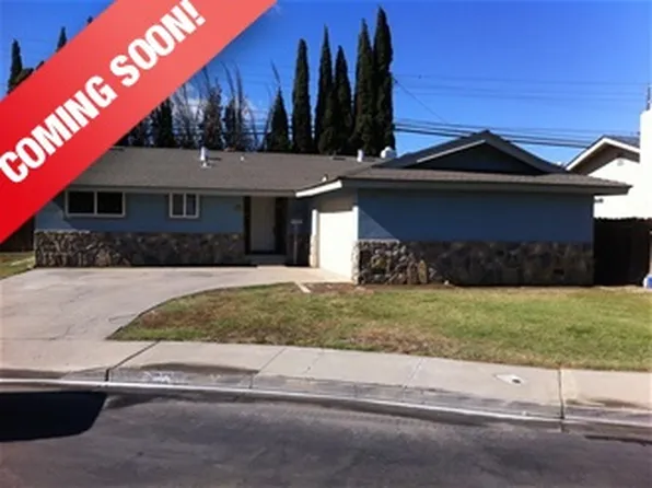 609 Skylark Ave, Los Banos, CA 93635
