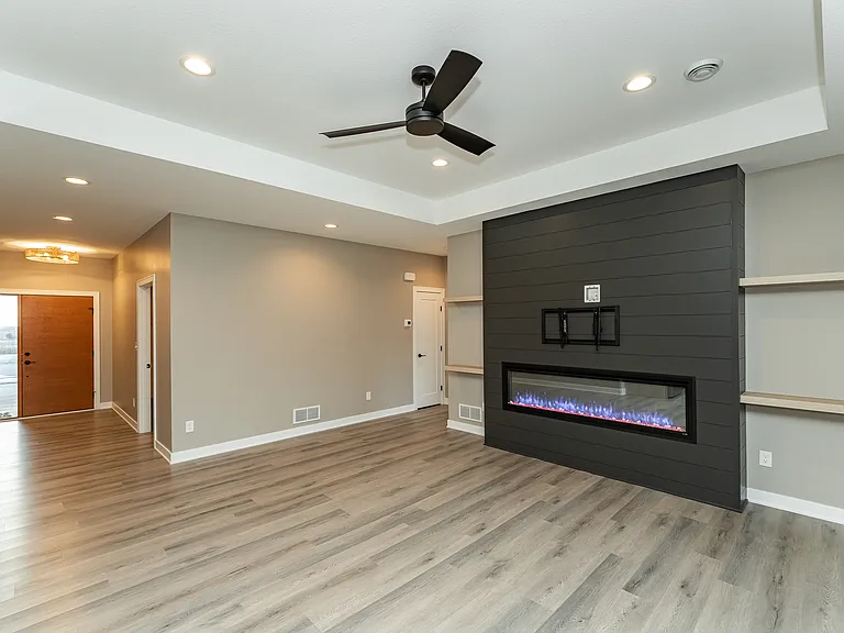 353 Spring Day Ct NE — Photo 4