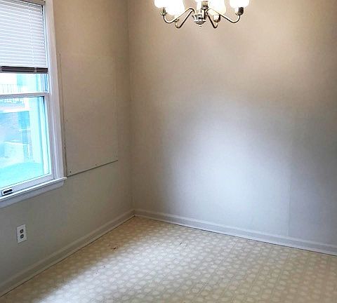 5th image of 150 Northland Dr APT 11