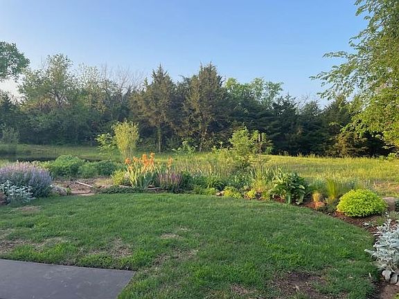 5th image of 1004 N Craft Rd