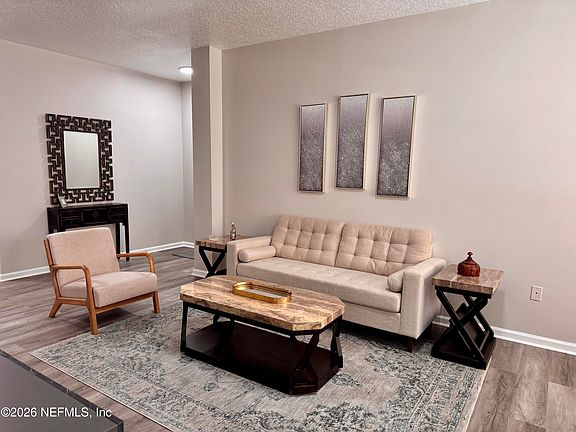 5th image of 3880 N SUMMER GROVE Way #56