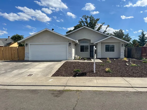 5326 E Meadowood Dr, Stockton, CA 95215