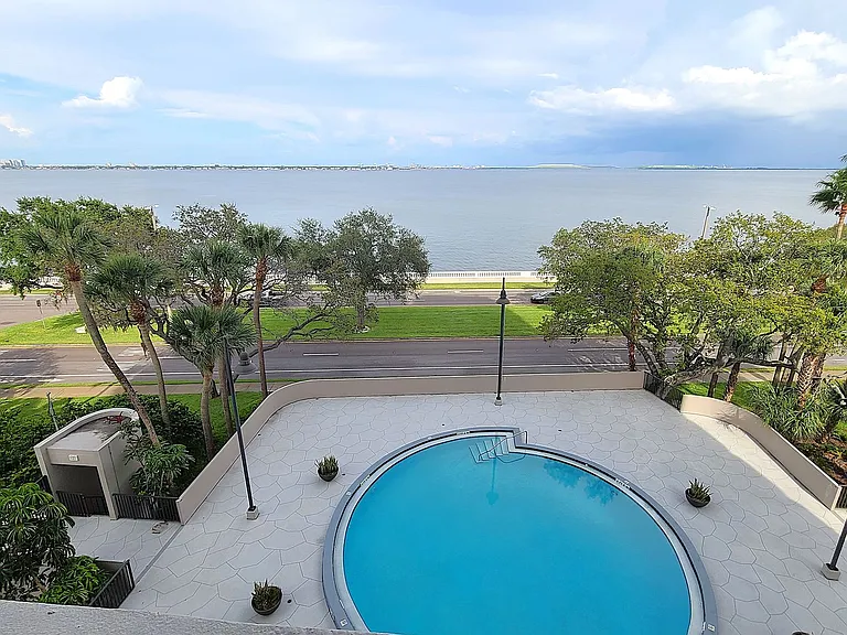 4141 Bayshore Blvd #502 — Photo 1