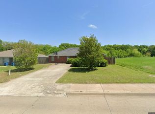 128 N Polk St, Desoto, TX 75115
