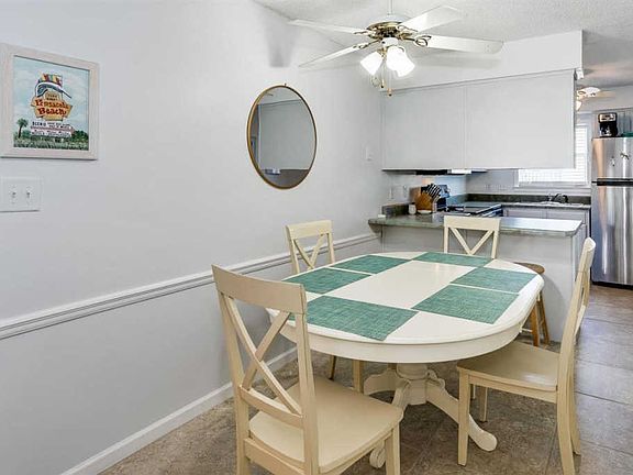 4th image of 1625 Bulevar Mayor APT F3