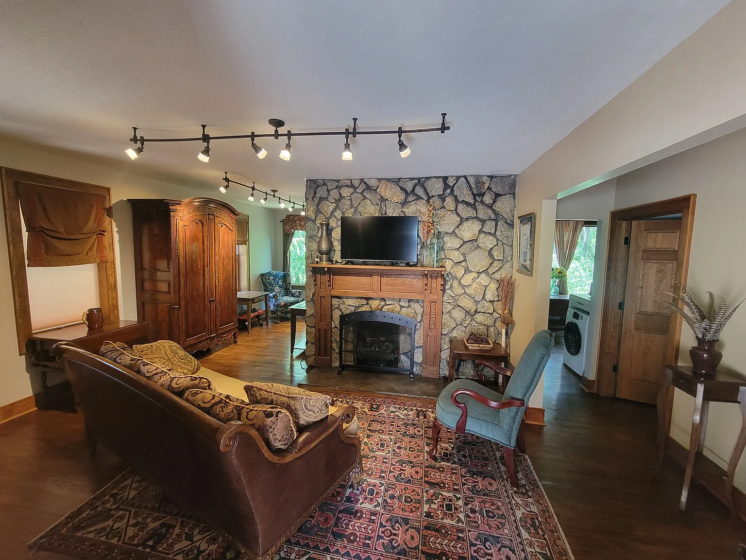 1 bed, $1,500 — Photo 4