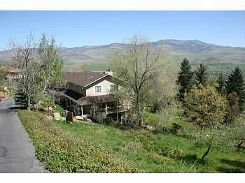 337 Wimer St photo 1