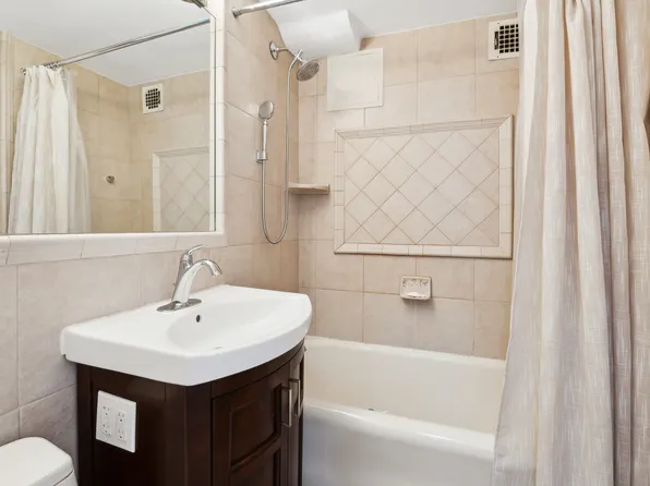 45 Tudor City Place image 5 of 5