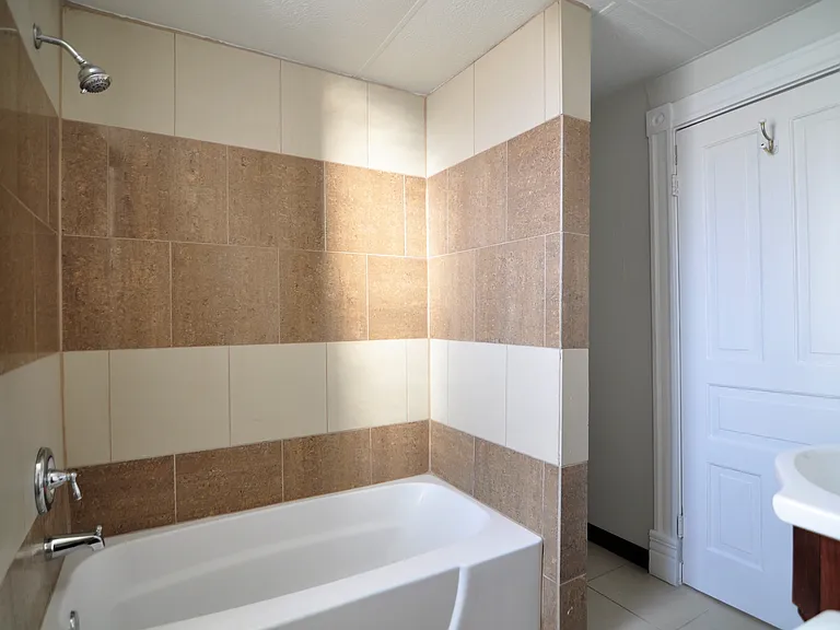 2711A Arsenal St — Photo 21