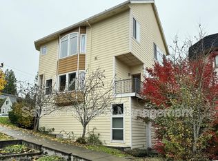 3340 SW 12th Ave #B-1, Portland, OR 97239