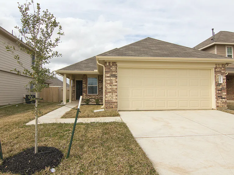 24222 Treviso Gardens Dr — Photo 1