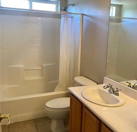 5th image of 6301 Old Rose Dr