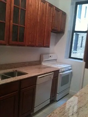 Rented by Anthony Mariano, lreb | media 11