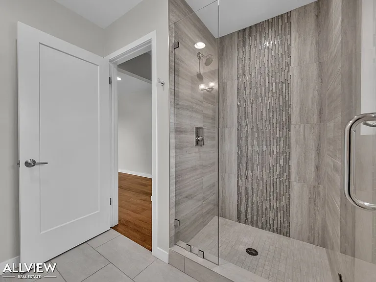 16216 Orchard Bend Rd — Photo 44