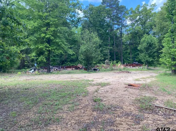 1011 County Road 4112, Hughes Springs, TX 75656