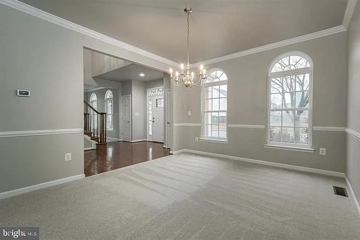 564 Woodruff Ln — Photo 8