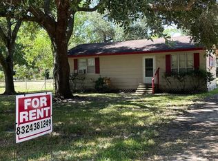 2200 Stadium Dr, Alvin, TX 77511