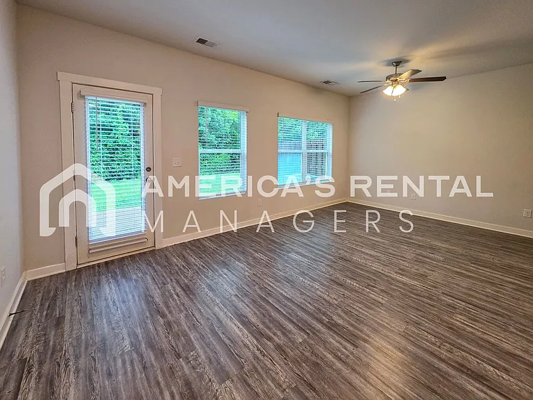 680 The Heights Ln — Photo 22