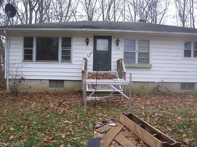 1st image of 1512 Gangl Dr