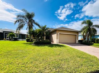 24699 Rio Villa Lakes Cir, Punta Gorda, FL 33950