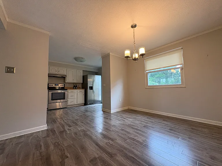 6613 Haydown Ct — Photo 4
