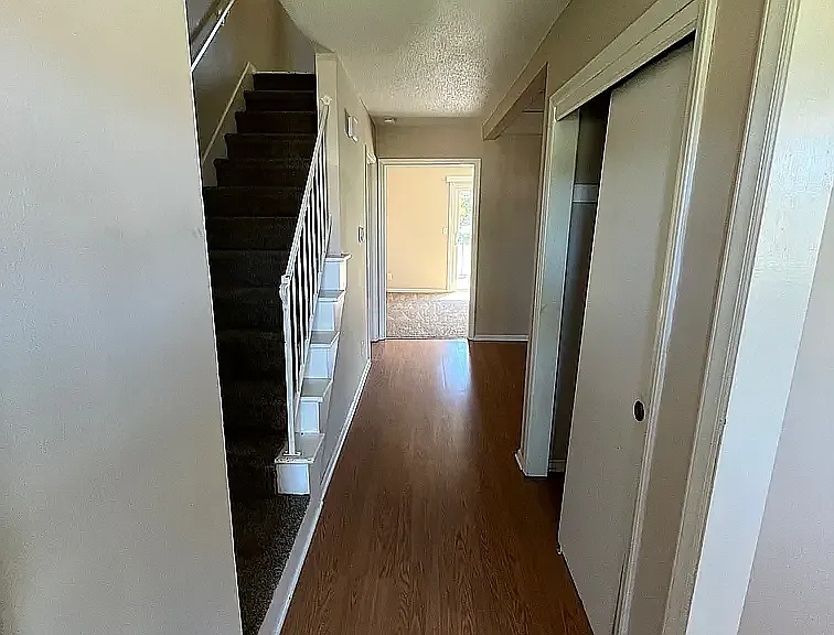 900 SW Kingscross Rd #902A — Photo 8