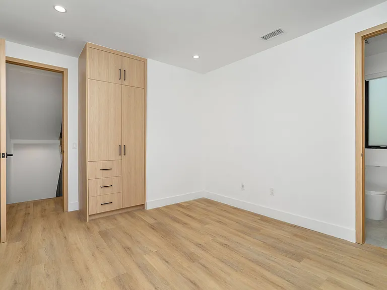 111 N Orlando Ave #1/2 — Photo 10