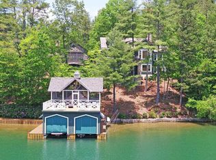 237 Pruitt Ln, Lakemont, GA 30552