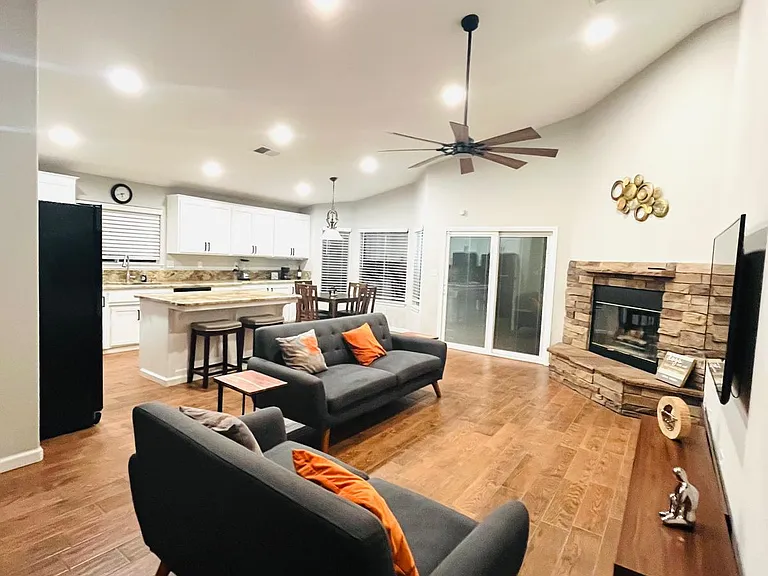 10001 Boone Valley Dr — Photo 5