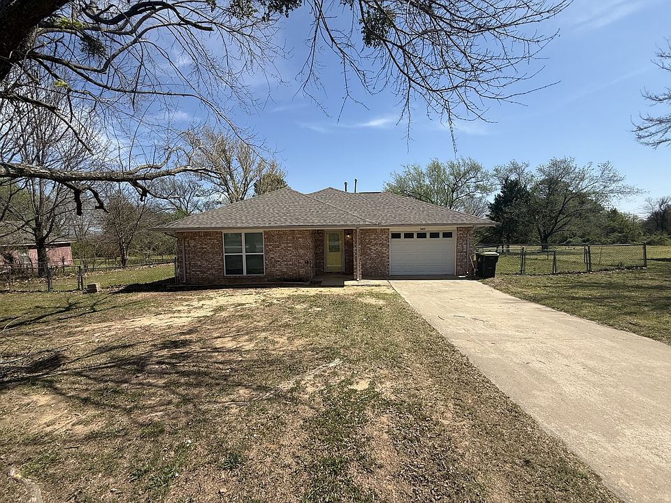 1st image of 3400 Colbert St