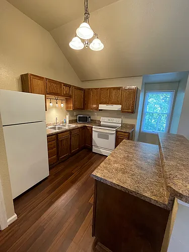 2500 Maymont Ct Photo 1