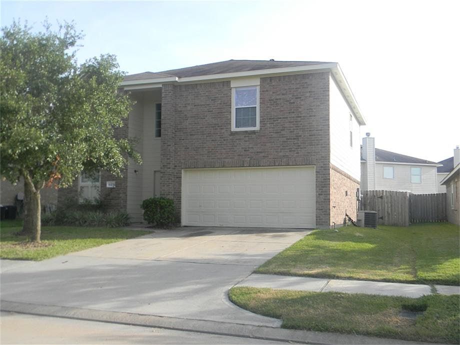 1st image of 6423 Macquarie Dr
