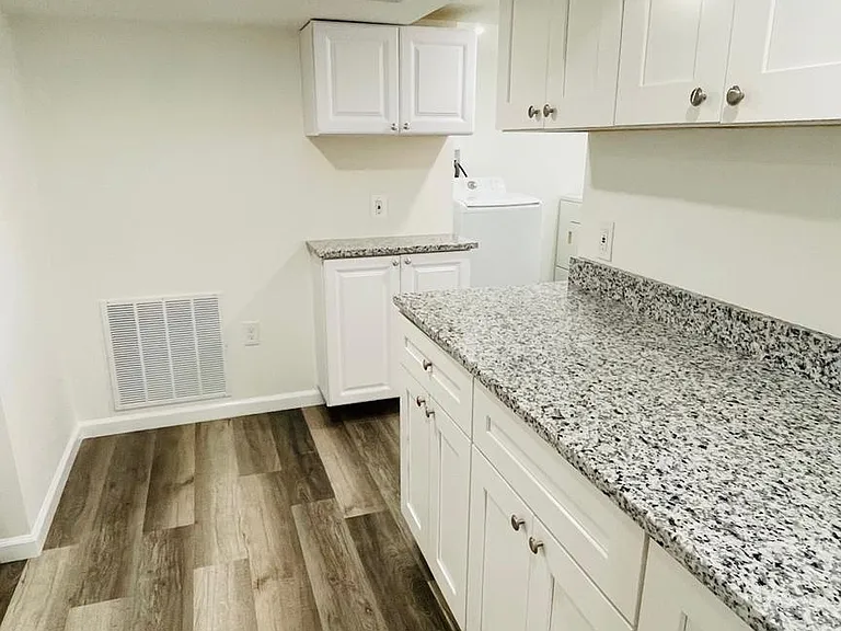 5015 Wilkens Ave — Photo 4