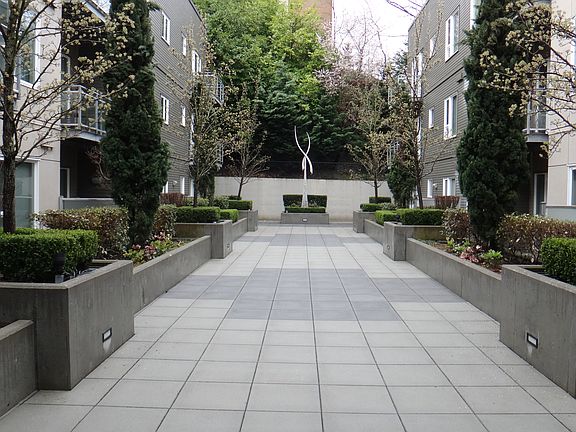 4th image of 375 Kirkland Ave APT 218