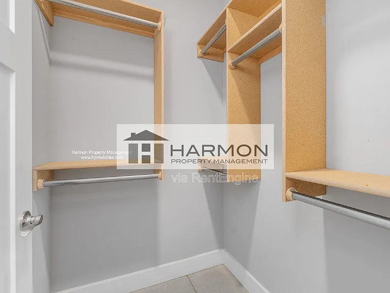 2124 S Thatcher Ct — Photo 9